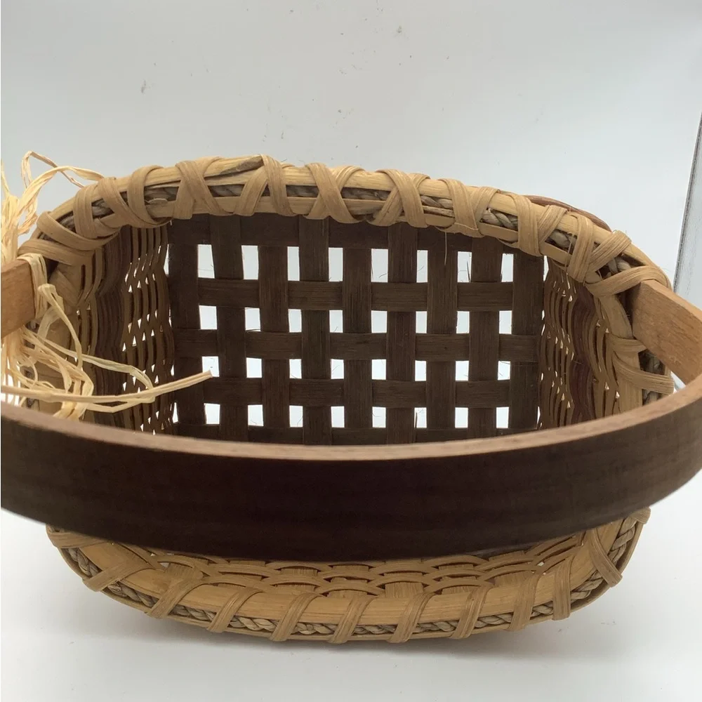 Vintage Handcrafted Tan Woven Basket